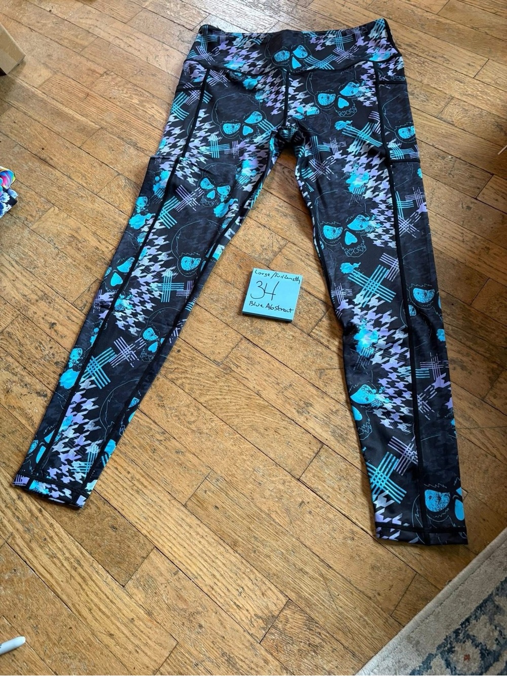 Constantly Varied Gear Blue Abstract FL Large